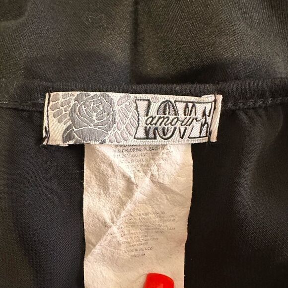 Love Amour I Love Vegas sequin front, sheer hem line. - Picture 5 of 6